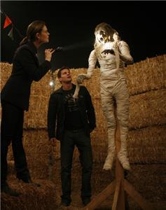 Bones - Die Knochenjägerin Mummy in the Maze (2005–2017) watch online HD