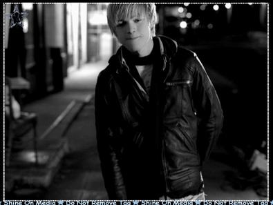 Jesse McCartney: She's No You (2005) watch online HD