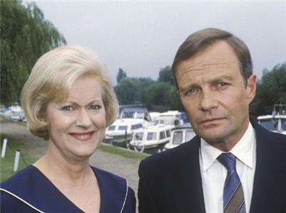 Keeping Up Appearances What to Wear When Yachting (1990–1995) watch online HD