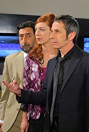 Los Exitosos Pells Episode #1.131 (2009– ) watch online HD