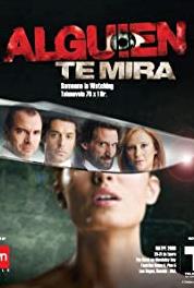 Alguien Te Mira Wood contra su esposo (2007) watch online HD