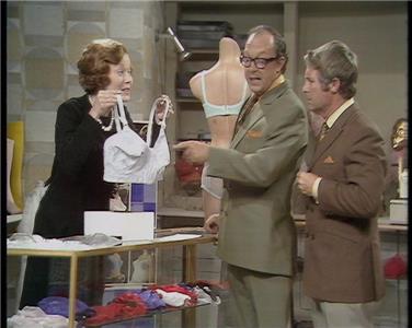 The Morecambe & Wise Show Episode #4.3 (1968–1977) watch online HD