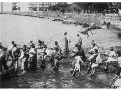 Levée des filets de pêche (1896) watch online HD