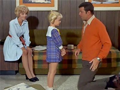 The Brady Bunch Eenie, Meenie, Mommy, Daddy (1969–1974) watch online HD