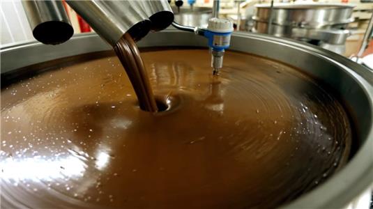 Inside the Factory: How Our Favorite Foods Are Made Chocolate (2015– ) watch online HD