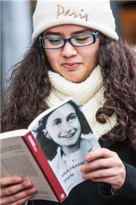 In Line for Anne Frank (2014) watch online HD