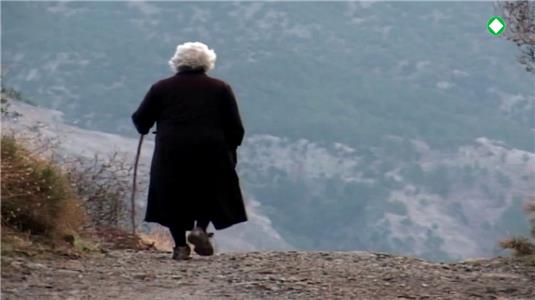 Oi gynaikes me ta mavra (2007) watch online HD