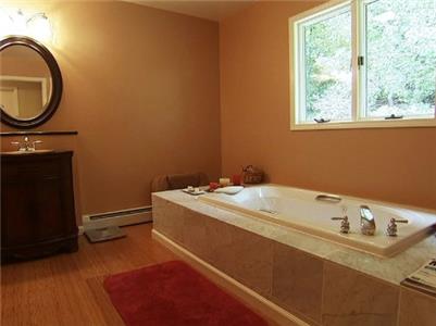 Dear Genevieve Trevor and Gerthy's Bathroom (2009–2012) watch online HD