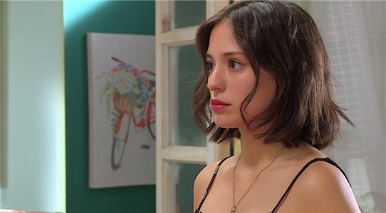 Verdades Ocultas Roxana le declaró su amor a Gonzalo (2017– ) watch online HD