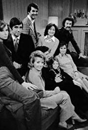 How to Survive a Marriage Episode #1.1 (1974–1975) watch online HD