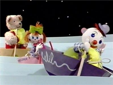 Button Moon Button Moon Boat Race (1980– ) watch online HD