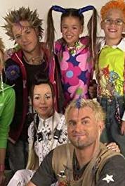 Max clan Episode dated 14 December 2003 (2003– ) watch online HD