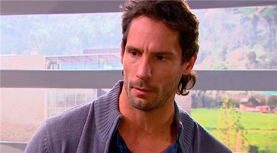 Ámbar Dany prometió alejarse de Ámbar (2016–2017) watch online HD